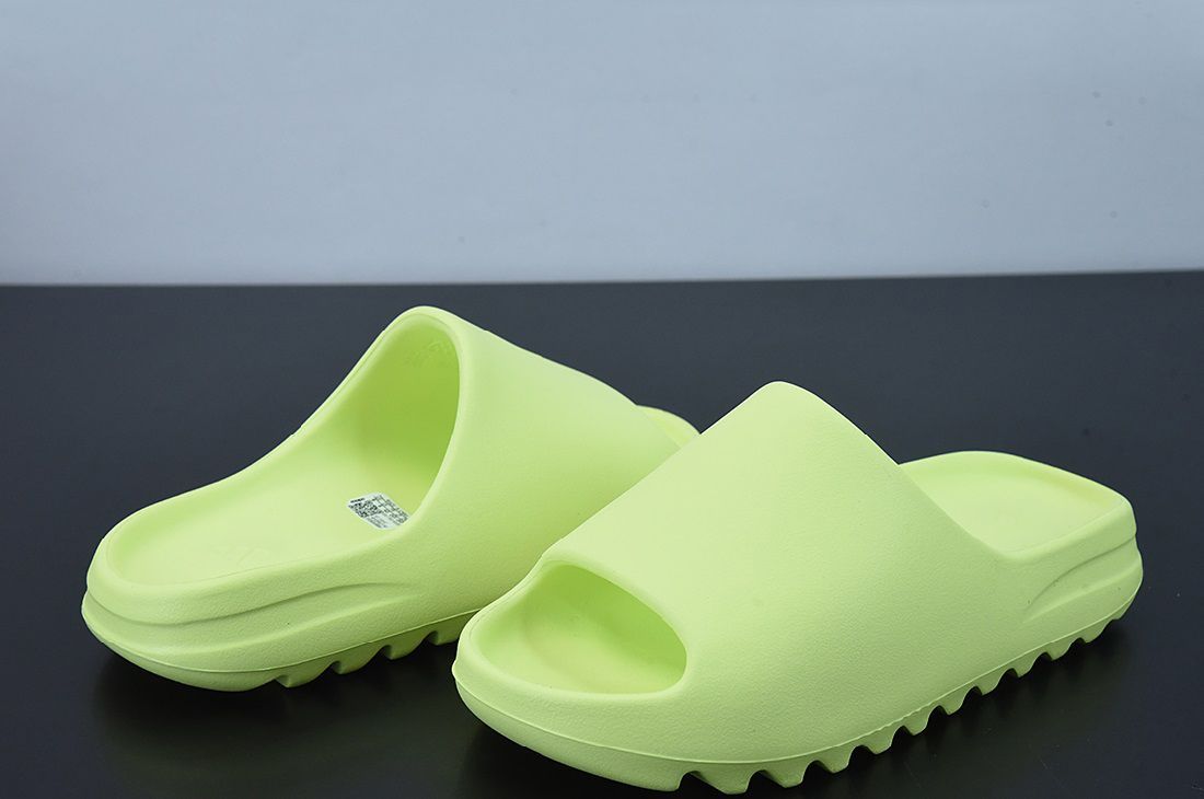 Adidas Yeezy Slides First Copy Glow Green 2022 (3)